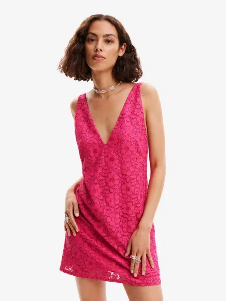 Рокля Desigual LACE къса със стандартна кройка розово