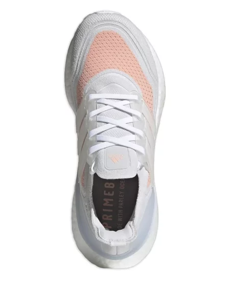 Платно бягане маратонки Adidas UltraBoost с кристали бяло