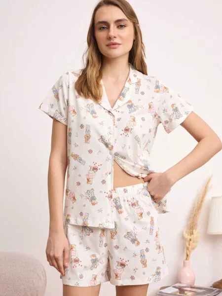 Trendyol Pantaloni scurți albastru deschis / maro deschis / roz / murdar alb
