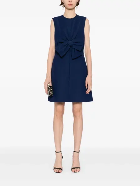 Rochie Elie Saab cu funde de costum albastru