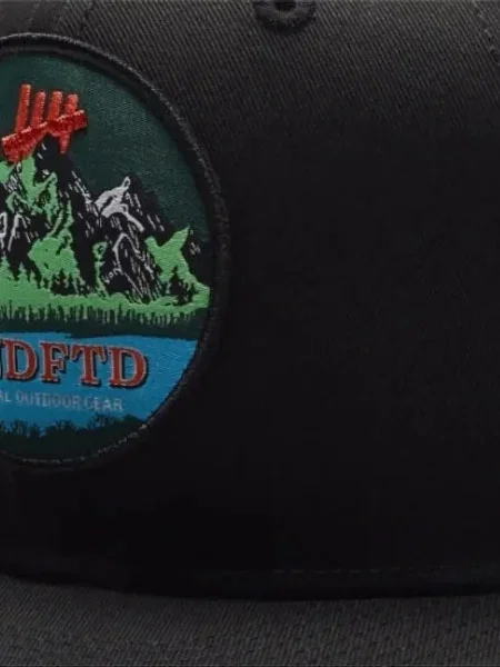 Șapcă Undefeated negru