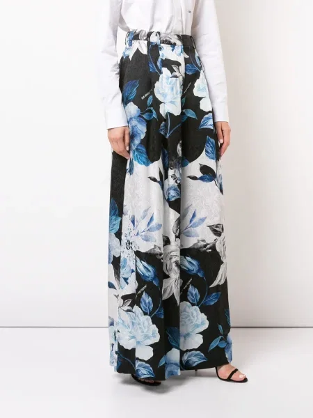 Pantaloni Off-white cu model floral alb