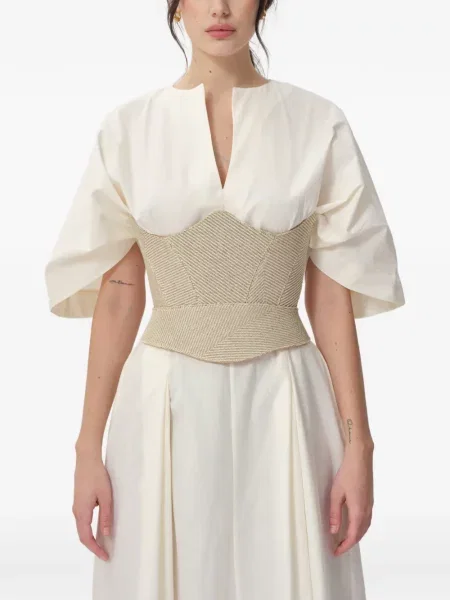 Curea Concepto cu model floral