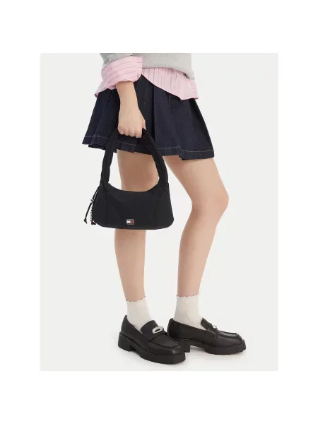 Tommy Jeans Дамска чанта Tjw Casual Shoulder Bag черен