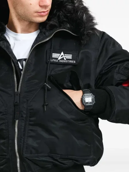 Geacă Alpha Industries cu glugă cu blană negru