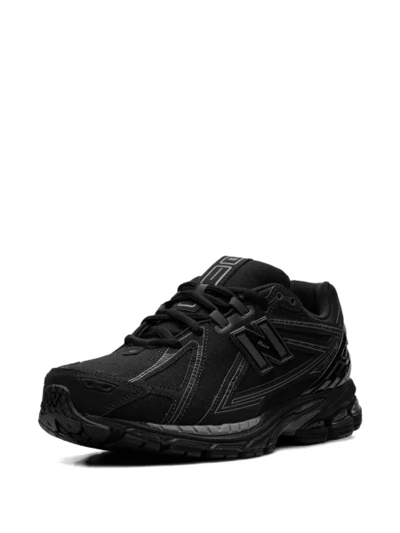 Sneakerși New Balance negru