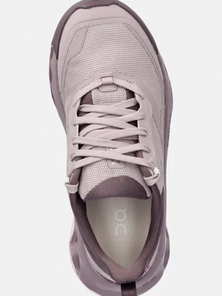 Треккинговые ботинки On