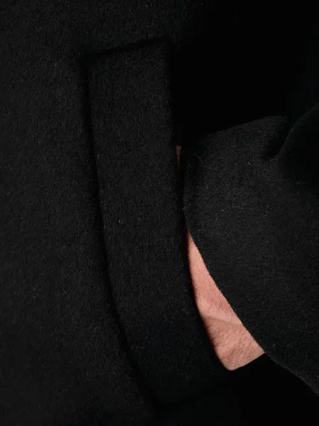 Шерстяное пальто Guess
