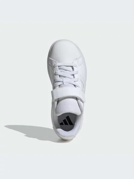 Детские кроссовки Adidas белые