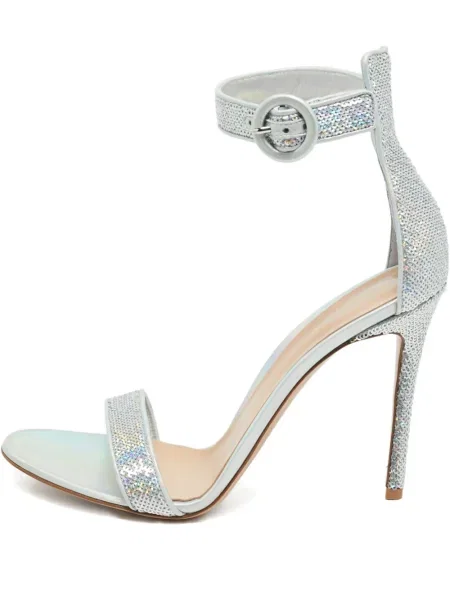 Zkrácené sandály Gianvito Rossi na ramínka stříbrné