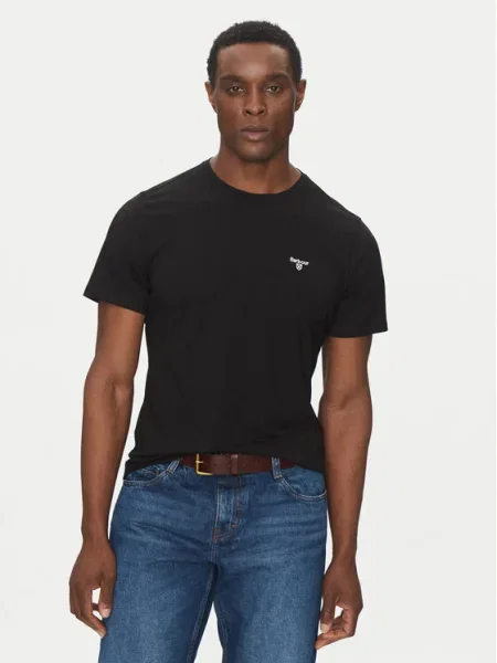 Barbour Tričko Essential Sports Tailored Fit čierna