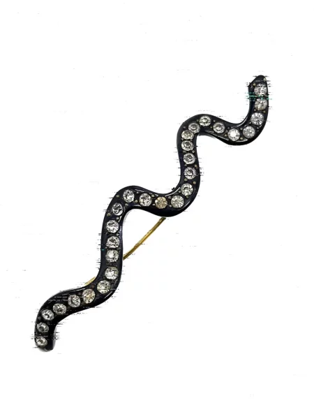 Křišťálová brož Jennifer Gibson Jewellery s hadím vzorem černá