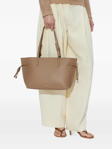 Geantă de mână Furla din piele