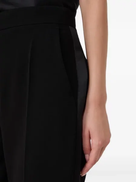 Pantaloni Max Mara din satin negru