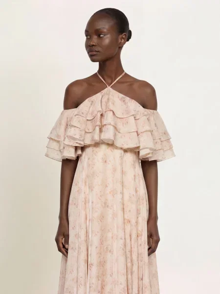 Ted Baker Šaty S Volnými Rameny A Volánky krémová olivová růžová