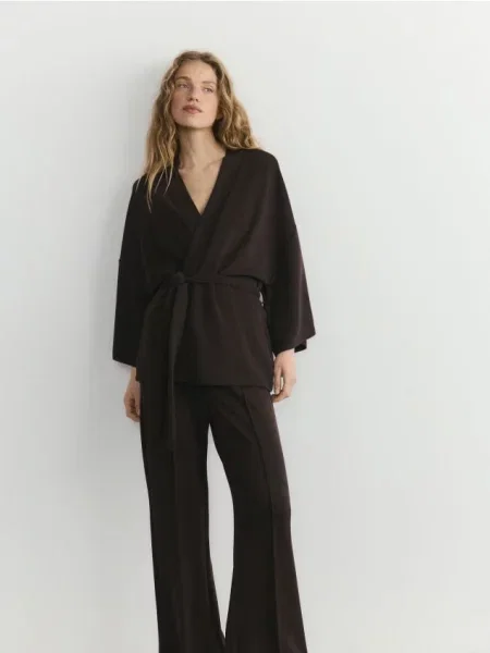 Reserved Кімоно-світшот з модалом темно коричневий