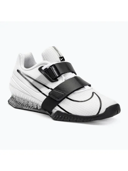 Olcsóbban. Nike Romaleos 4 fehér/fekete súlyemelő cipő. Méret: 40 EU fehér