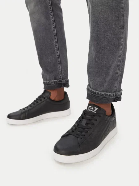 Emporio Armani Sportcipők fekete