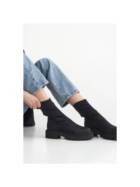 Черевики-панчохи осінні Estro чорні