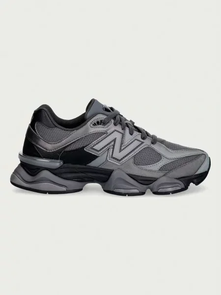 New Balance superge črna
