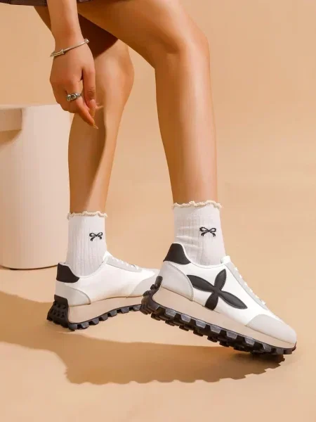 Sneakerși Resti negru