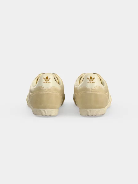 ADIDAS ORIGINALS Sportbačiai be auliuko JAPAN šampano / auksas balta