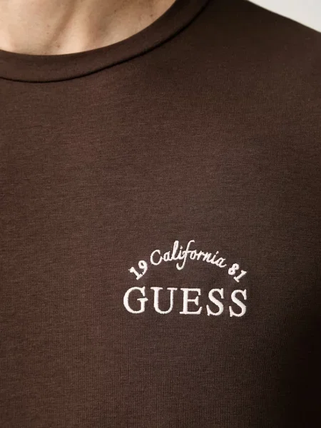 Футболка Guess