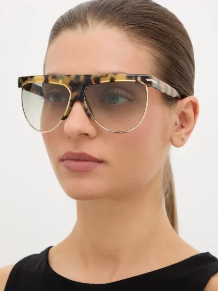 Victoria Beckham ochelari de soare galben