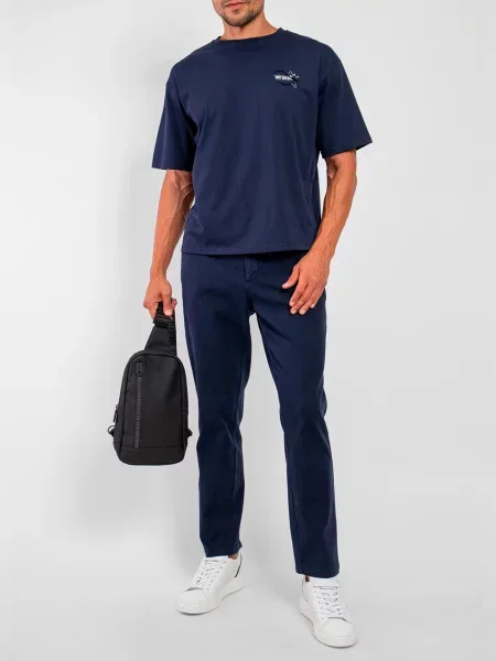 Just Before Футболка синій