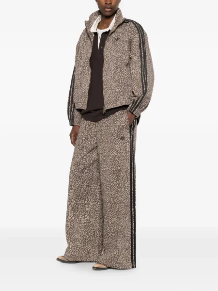 Класически шорти Adidas на райета с ресни кафяво