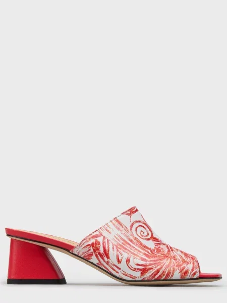 Шлепанцы Brunate красные