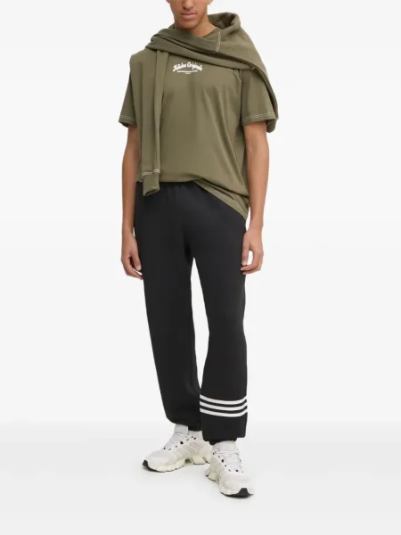 Hanorac cu glugă Adidas cu broderie verde