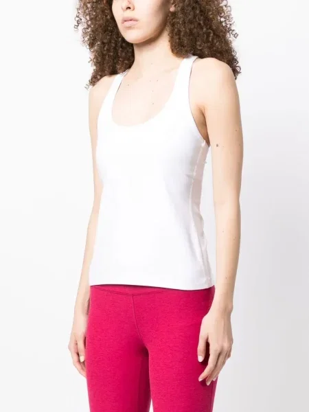Τοπ Beyond Yoga λευκό