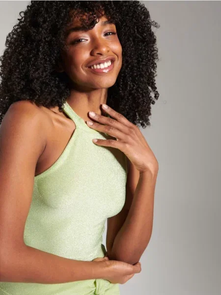 Кроп топ світло-зелений зелений