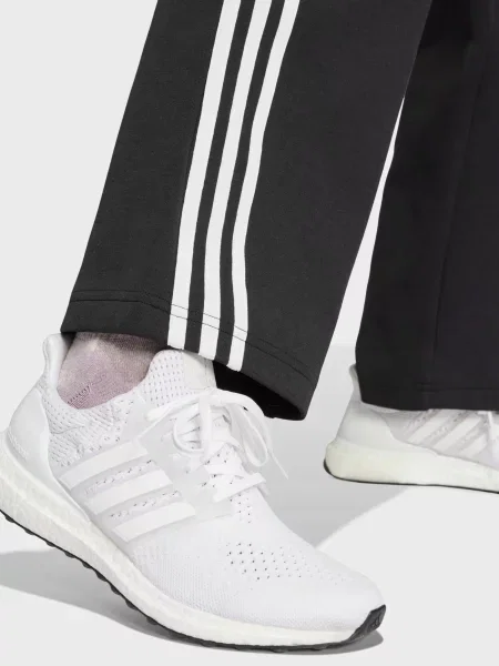 Спортивные штаны Adidas черные