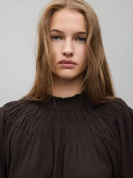 Bluzka z marszczonym panelem Teen L MANGO TEEN brązowy