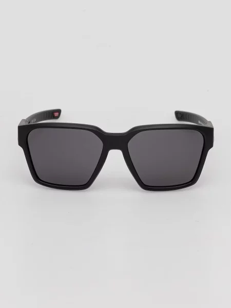 Солнцезащитные очки Oakley