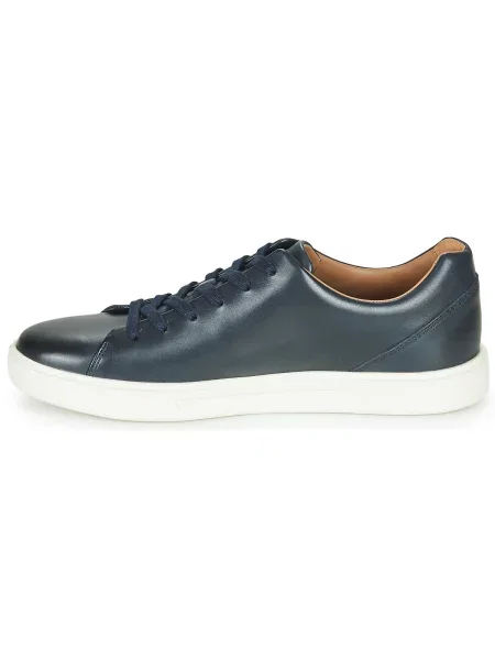 Pantofi Clarks din dantelă albastru