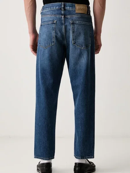 HUGO jeansy relaxed fit HUGO niebieskie