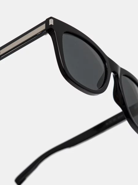 Óra Yves Saint Laurent fekete