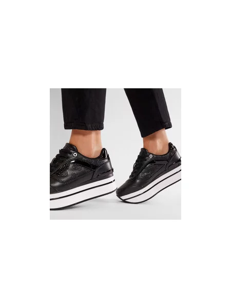 Guess Sneakersy Hansin čierna