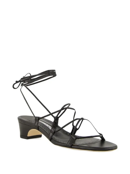 Sandale Manolo Blahnik cu șireturi din dantelă negru