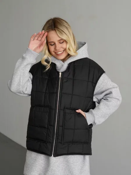 Romashka Белтон Жилет з утеплювачем чорний