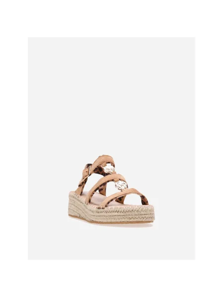 Pantofi La Modeuse maro