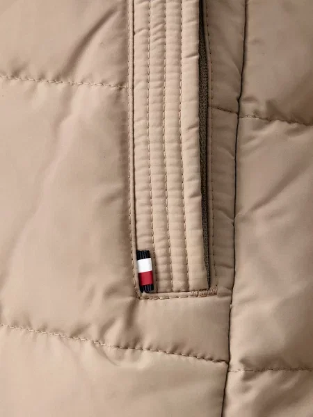 Tommy Hilfiger пухено яке дамско бежово