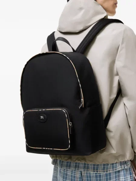 Rucsac Burberry în carouri negru