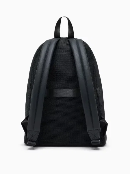 Повседневный рюкзак Armani Exchange черный