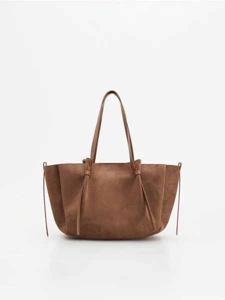 Reserved Geantă shopper din imitație de piele întoarsă brun-auriu