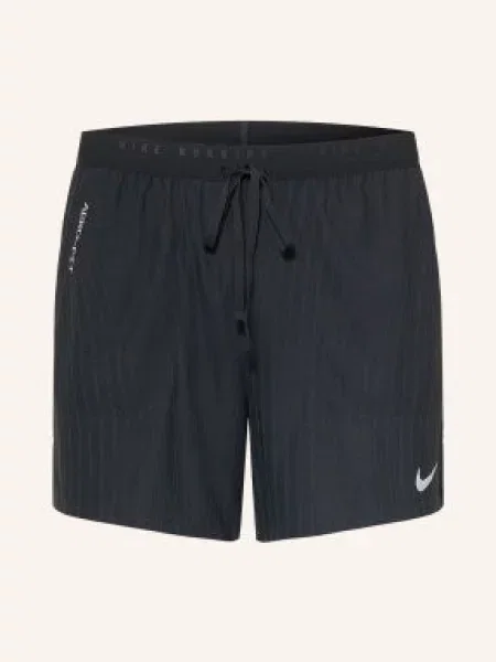Nike Szorty schwarz czarne