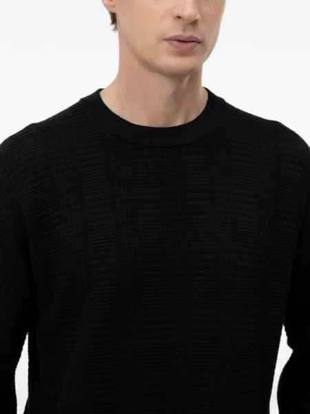 Pulover Hugo cu decolteu rotund negru